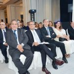 Juan Manuel Molina, director general de Henry Schein para España y Portugal y presidente de Fenin Dental; José Luis del Moral, director de GACETA DENTAL; el Dr. José Antonio Zafra, vicepresidente del Consejo General de Dentistas; Mercedes Alberdi, presidenta de la Federación Española de Higienistas Bucodentales (Hides), y José María Herranz, presidente honorario de GACETA DENTAL.