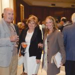 El Dr. Juan Antonio García, María José de Ramón 
y Cristina Sastre.