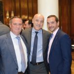 Ángel Luis Hidalgo (GC Ibérica), el Dr. José Amengual y Jorge Ochoa (Laboratorios Normon).