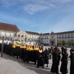 Cortejo de Profesores en procesión para asistir a la ceremonia.